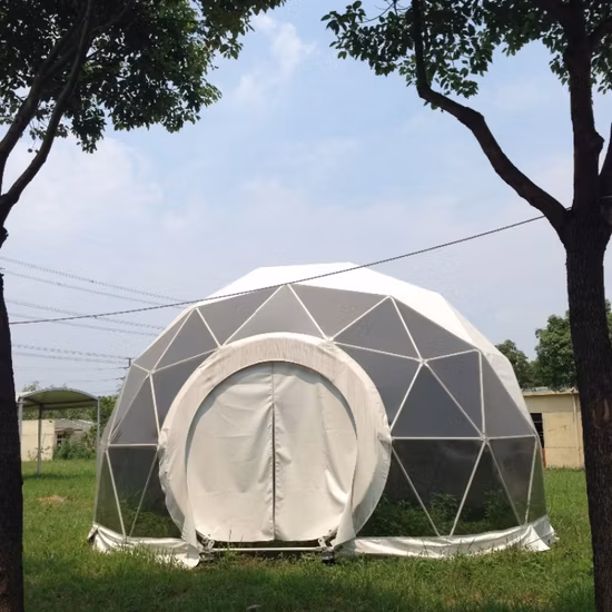 冬の雪と砂漠のキャンプ用の屋外測地線ドームテント